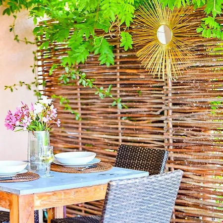Holiday home Sandra - Maison, Patio, Plage D'argent A 2 Min - Verghia *