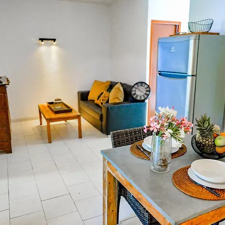 Holiday home Sandra - Maison, Patio, Plage D'argent A 2 Min - Verghia *
